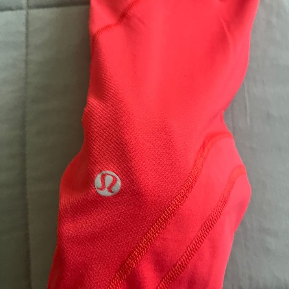 Lululemon leggings - Picture 9 of 12